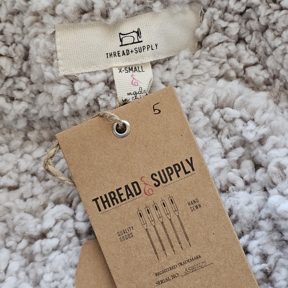 THREAD & SUPPLY Sherpa Vest Womens XS - Picture 3 of 4